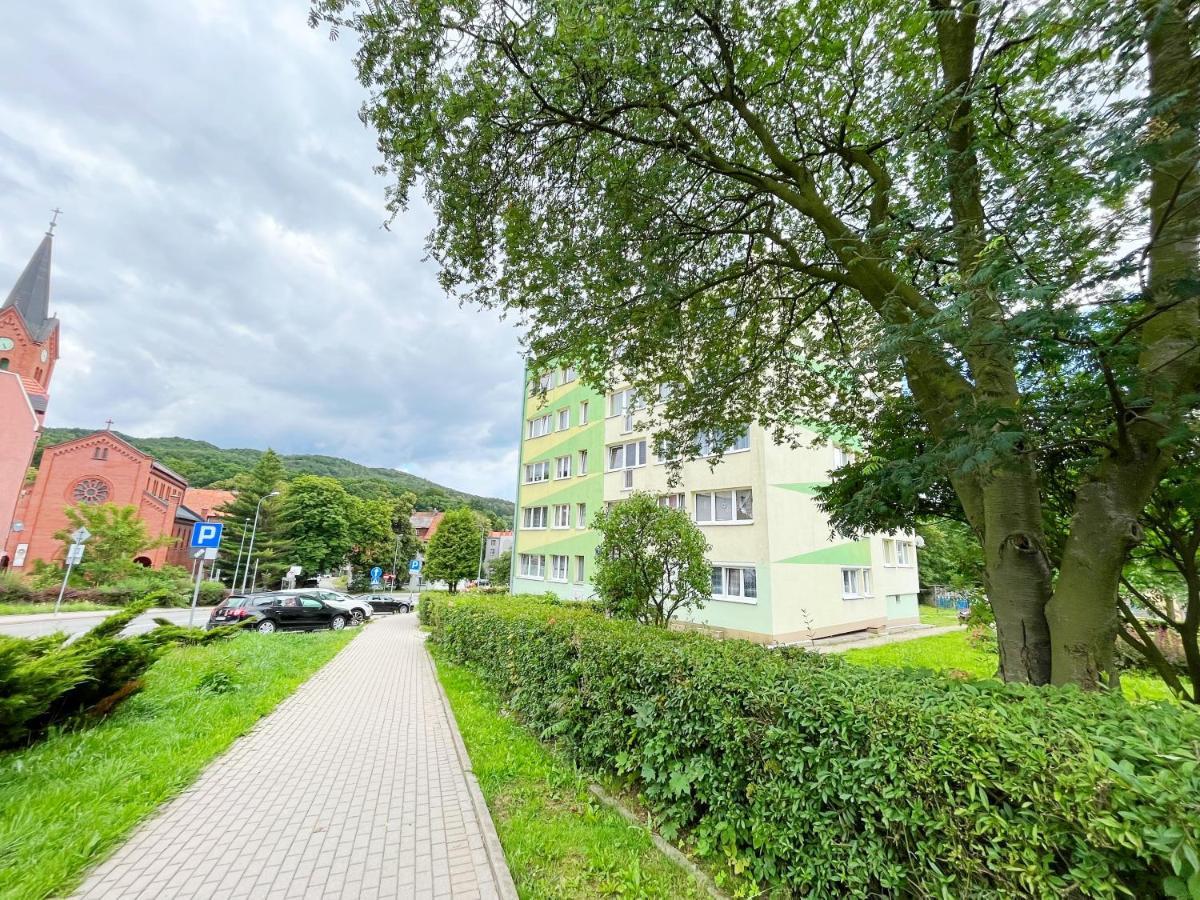 Apartament Parkowy Wałbrzych Eksteriør billede